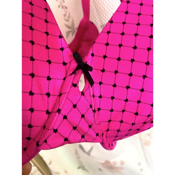 NWOT Cacique Pink bra with Black Hearts full coverage 42F - Picture 5 of 5